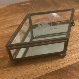 Vintage glass trinket box bird etching